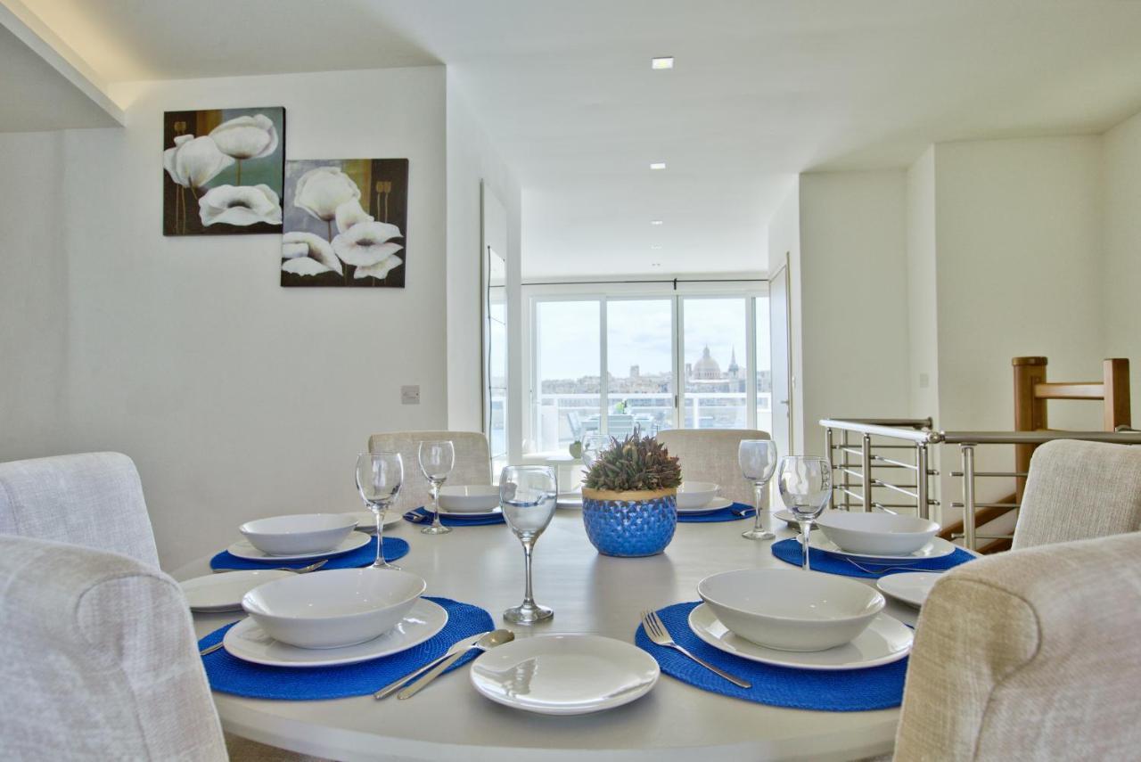 Sliema Duplex Penthouse With Sea Views & Private Terrace By Shortletsmalta Lejlighed Eksteriør billede