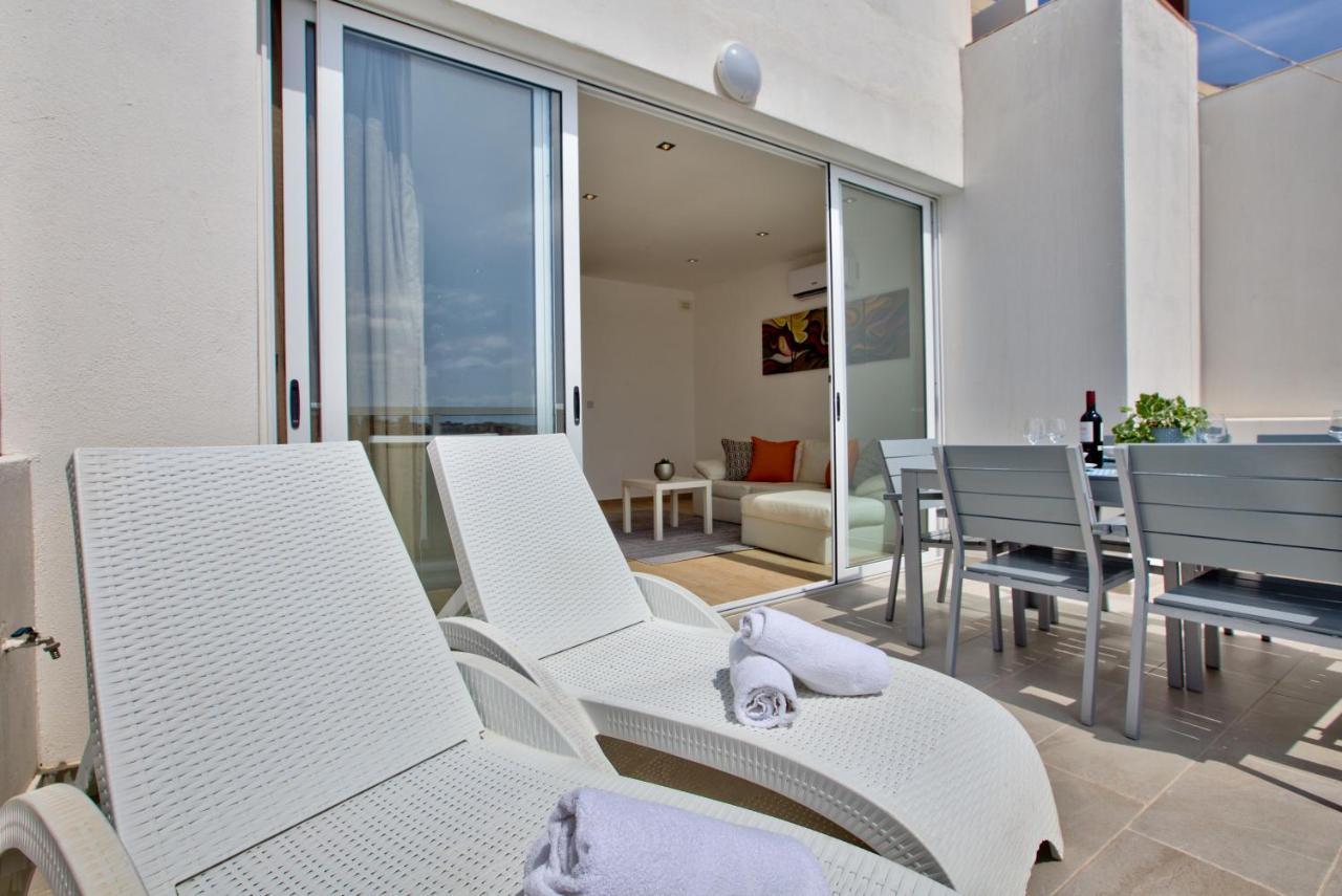 Sliema Duplex Penthouse With Sea Views & Private Terrace By Shortletsmalta Lejlighed Eksteriør billede